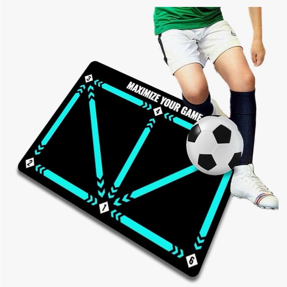 Dynamic Soccer Training Mat - Black and Blue